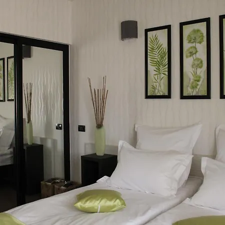 Guest house Enigma 4*